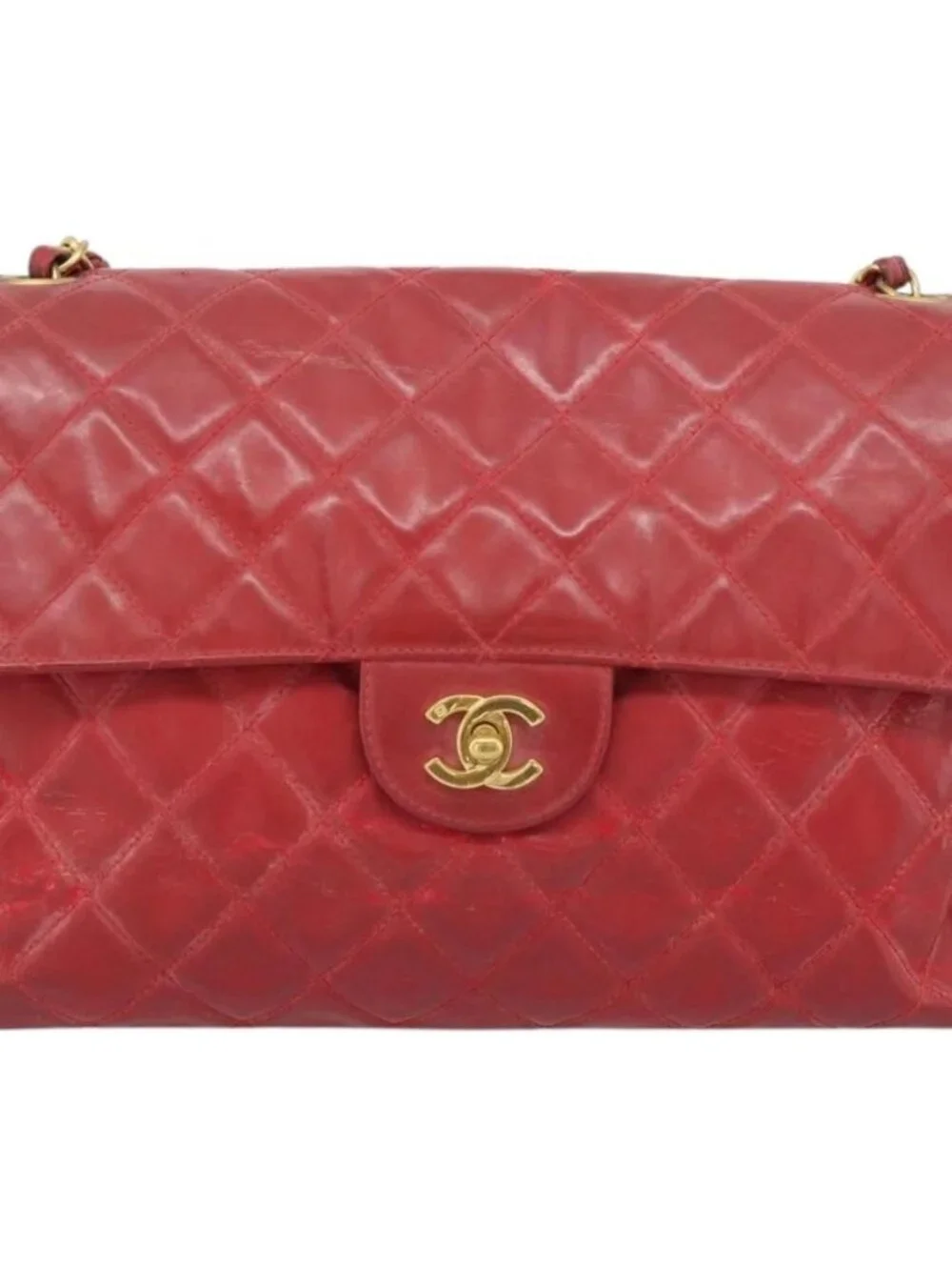 CHANEL brand	chanel color	red